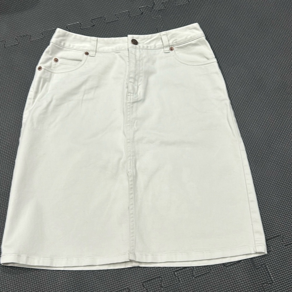 THE LIMITED A-Line skirt size 4 light tan/khaki